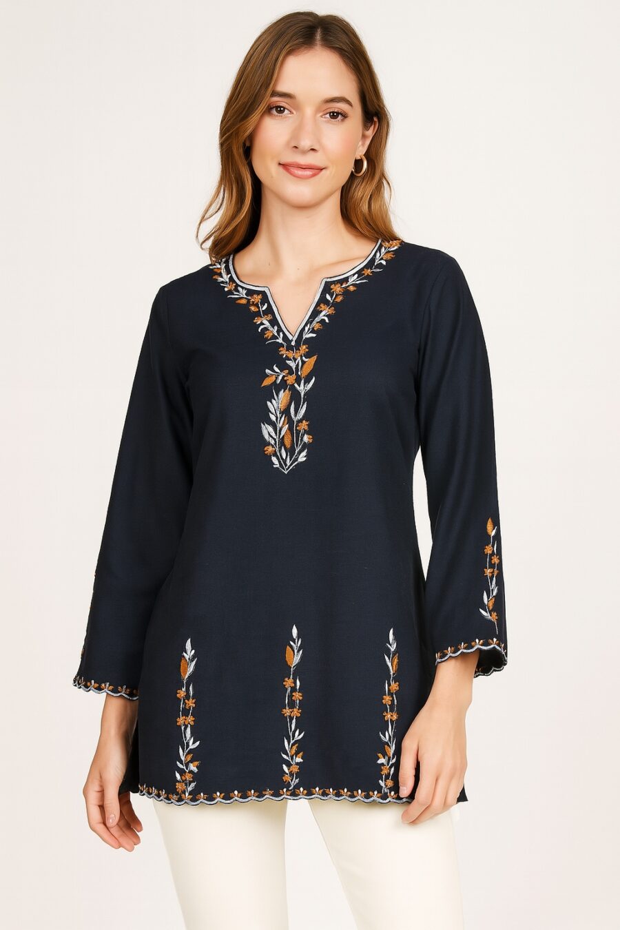 Floral Embroidered Kurta - Image 3